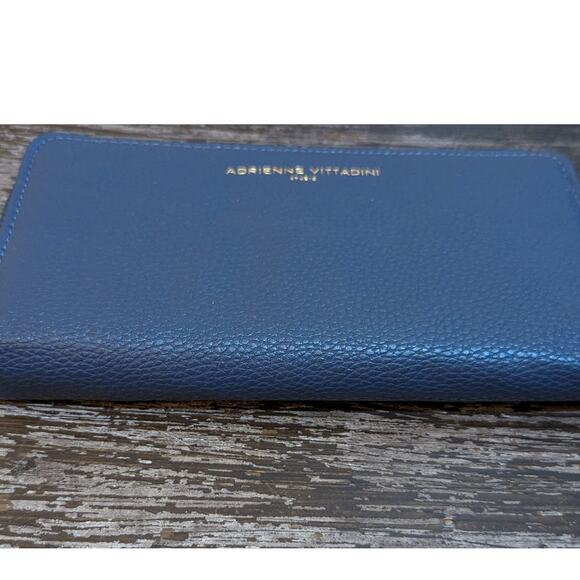 Adrienne Vittadini Blue Wallet Zippered Organizer - Picture 2 of 5